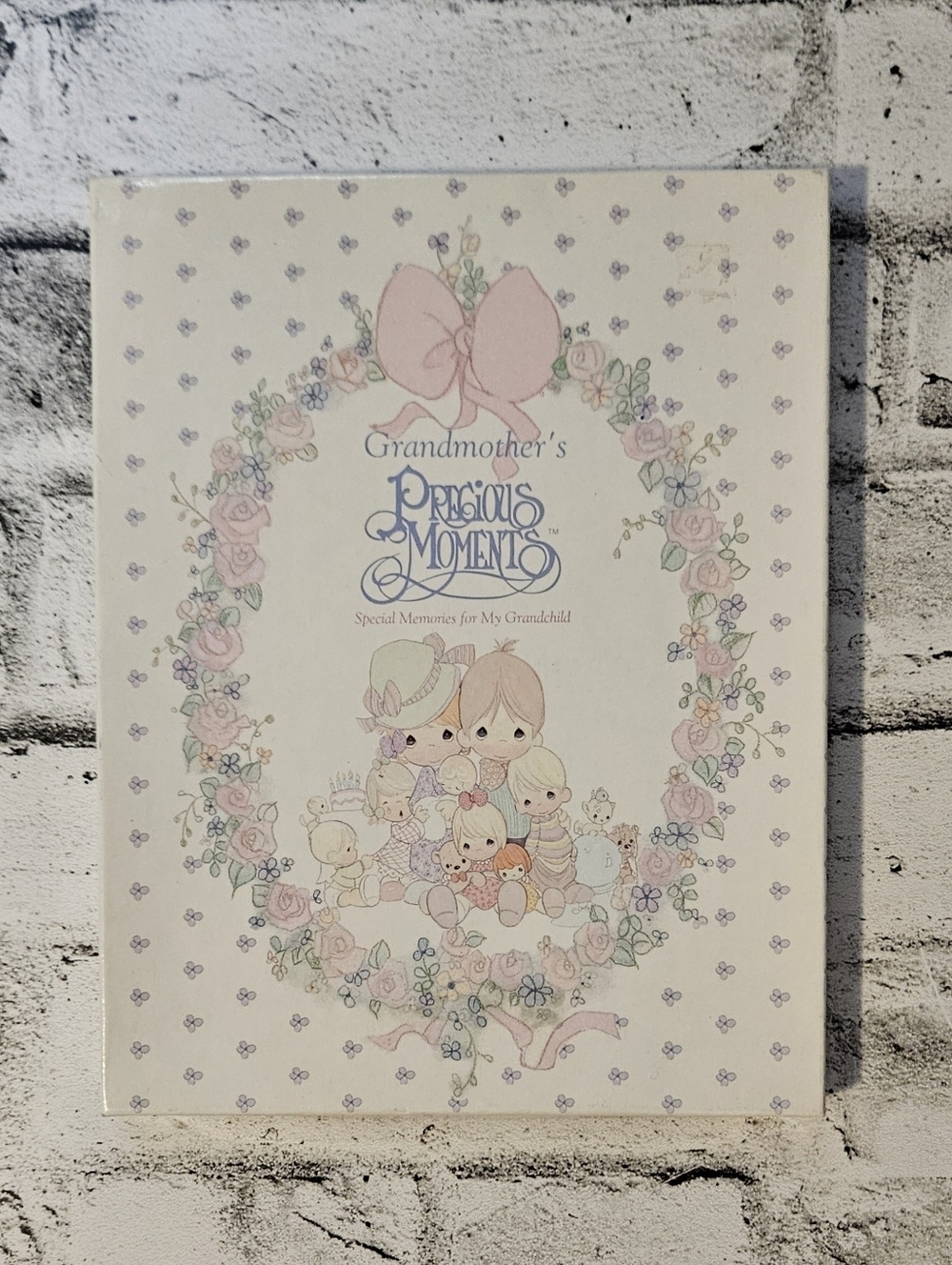 Precious Moments Grandmothers Memory Book 1990 Vintage Grandchild Keepsake